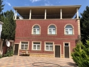 Satılır 7 otaqlı 240 m2 bağ evi Novxanı