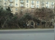 İcarəyə verilir 3 otaqlı 110 m2 köhnə tikili Dövlət Statistika Komitəsi