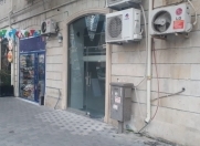 İcarəyə verilir 4 otaqlı 200 m2 obyekt 28 May m.