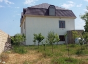 Satılır 6 otaqlı 600 m2 həyət evi Novxanı