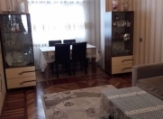 Satılır 4 otaqlı 100 m2 köhnə tikili Neftçilər m.