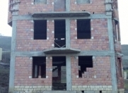 Satılır 1 otaqlı 340 m2 villa Quba