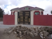 Satılır 3 otaqlı 102 m2 həyət evi Buzovna