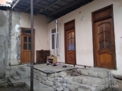 Satılır 3 otaqlı 40 m2 həyət evi Qaraçuxur