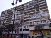 Satılır 3 otaqlı 100 m2 köhnə tikili ABŞ səfirliyi