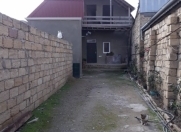 Satılır 4 otaqlı 90 m2 həyət evi Binəqədi