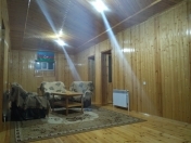 İcarəyə verilir 5 otaqlı 132 m2 həyət evi Balakən