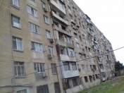 Satılır 3 otaqlı 75 m2 köhnə tikili Xalqlar Dostluğu m.