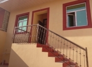 Satılır 3 otaqlı 90 m2 həyət evi Y.Ramana