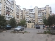 Satılır 2 otaqlı 40 m2 köhnə tikili İnşaatçılar m.