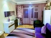 Satılır 3 otaqlı 65 m2 köhnə tikili Neftçilər m.