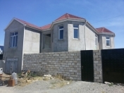 Satılır 6 otaqlı 200 m2 həyət evi Xaçmaz