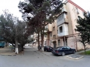 Satılır 2 otaqlı 50 m2 köhnə tikili 8 km