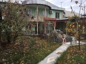 Satılır 8 otaqlı 220 m2 həyət evi Gəncə