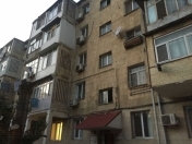 İcarəyə verilir 1 otaqlı 35 m2 köhnə tikili Baku Mall