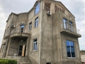 Satılır 6 otaqlı 300 m2 bağ evi Buzovna