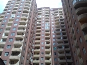 Satılır 3 otaqlı 149 m2 yeni tikili Yasamal r.