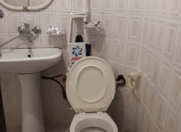 Satılır 2 otaqlı 68 m2 köhnə tikili 8 km
