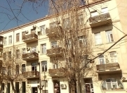 İcarəyə verilir 4 otaqlı 200 m2 obyekt Elmlər Akademiyası m.