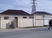 Satılır 4 otaqlı 132 m2 həyət evi Buzovna
