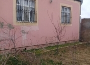 Satılır 5 otaqlı 140 m2 həyət evi Binə