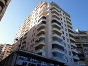 Satılır 4 otaqlı 230 m2 yeni tikili 28 may