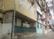 Satılır 4 otaqlı 100 m2 köhnə tikili Biləcəri