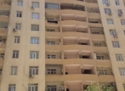 Satılır 3 otaqlı 130 m2 yeni tikili İnşaatçılar m.