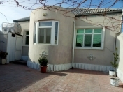 Satılır 3 otaqlı 90 m2 həyət evi Ukrayna dairəsi