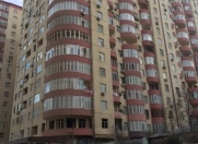 Satılır 2 otaqlı 68 m2 yeni tikili İnşaatçılar m.