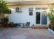 Satılır 6 otaqlı 200 m2 həyət evi Gənclik m.