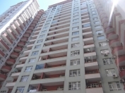 İcarəyə verilir 3 otaqlı 140 m2 yeni tikili Səbail r.