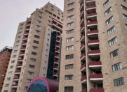 Satılır 2 otaqlı 100 m2 yeni tikili Nəsimi bazarı