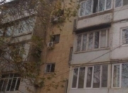 Satılır 3 otaqlı 60 m2 köhnə tikili Həzi Aslanov