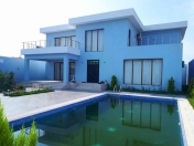 Satılır 7 otaqlı 400 m2 bağ evi Şüvəlan