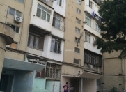 Satılır 2 otaqlı 30 m2 köhnə tikili Zərifə Əliyeva adına park