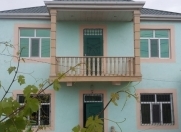 Satılır 4 otaqlı 130 m2 bağ evi Qaraçuxur