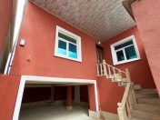 Satılır 3 otaqlı 100 m2 həyət evi Binəqədi