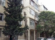 Satılır 2 otaqlı 50 m2 köhnə tikili 7 mkr
