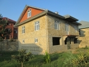 Satılır 4 otaqlı 174 m2 həyət evi Lənkəran