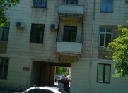 İcarəyə verilir 3 otaqlı 100 m2 köhnə tikili 28 May m.