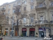 Satılır 2 otaqlı 48 m2 köhnə tikili Bakıxanov