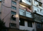 Satılır 3 otaqlı 90 m2 köhnə tikili 8 mkr