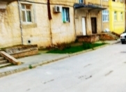 Satılır 4 otaqlı 103 m2 köhnə tikili Binə