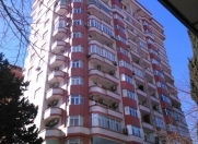 İcarəyə verilir 3 otaqlı 230 m2 yeni tikili Zabitlər parkı