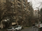 Satılır 3 otaqlı 60 m2 köhnə tikili Ukrayna dairəsi