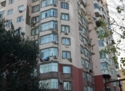 Satılır 2 otaqlı 80 m2 yeni tikili Tibb Universiteti