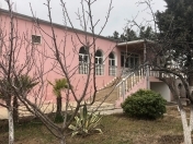 Satılır 5 otaqlı 400 m2 bağ evi Novxanı