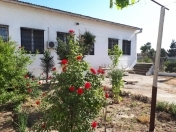 İcarəyə verilir 5 otaqlı 200 m2 bağ evi Buzovna