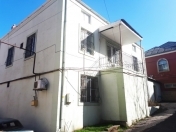 Satılır 5 otaqlı 280 m2 həyət evi Badamdar